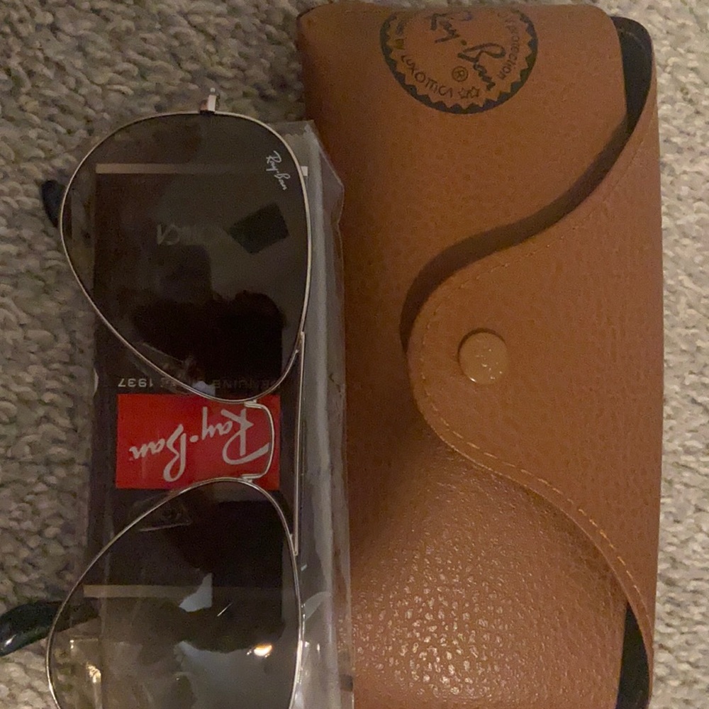 Ray ban aviators
